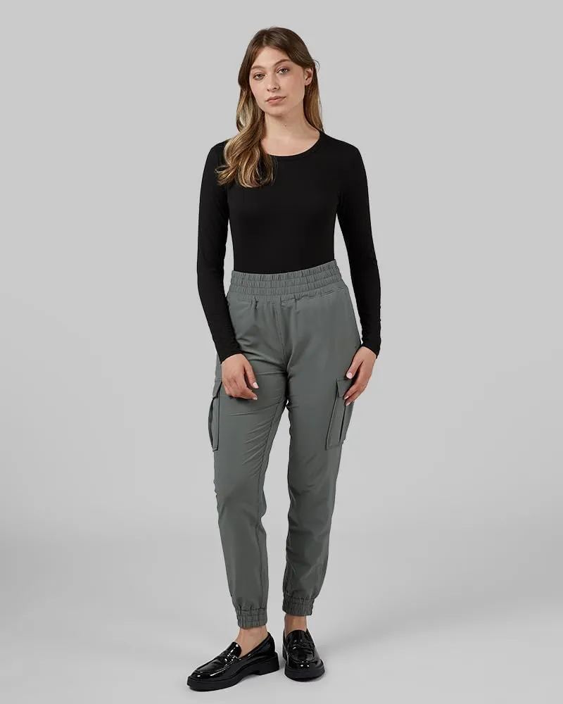 32 Degrees Heat Women's Lightweight Crew Baselayer Top | Form Fitting | Long Sleeve | 4-Way Stretch | Thermal
